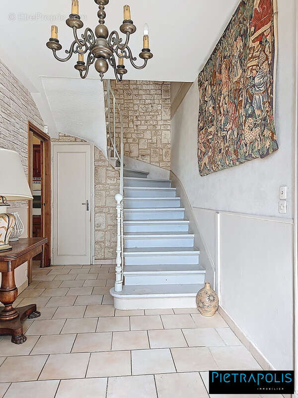 Maison à VILLEFRANCHE-SUR-SAONE