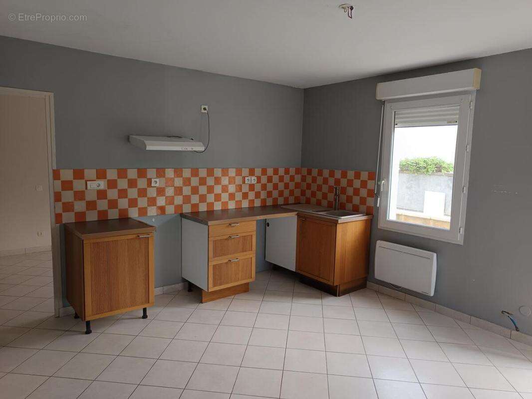 Maison à MENESPLET