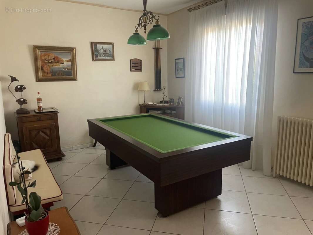MAISON DE MAITRE avec un jardin , une piscine, une maison T3 - photo 15