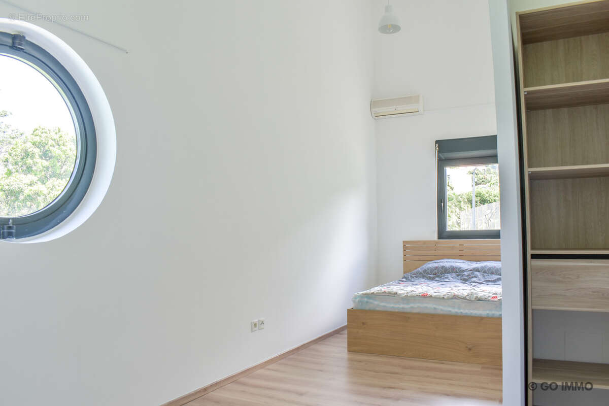 Appartement à SAINT-DENIS