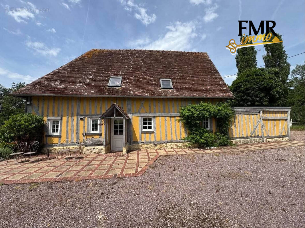 Maison à SAINT-DENIS-DE-MAILLOC
