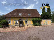 Maison à SAINT-DENIS-DE-MAILLOC