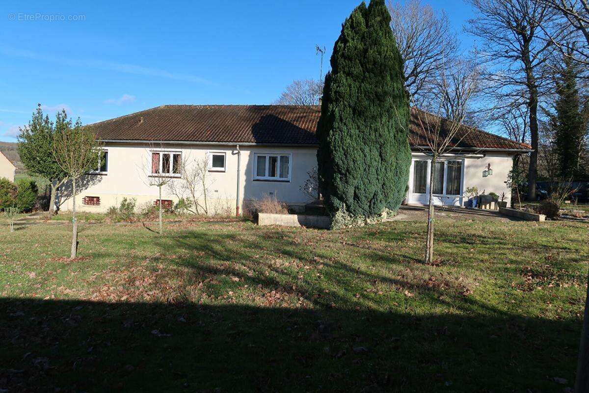 Maison à MARINES