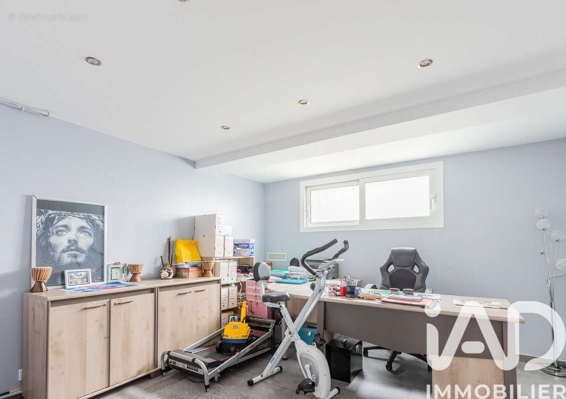 Photo 8 - Maison à SAVIGNY-SUR-ORGE