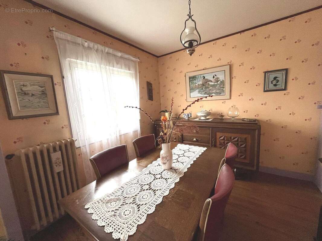Maison à ETREPAGNY