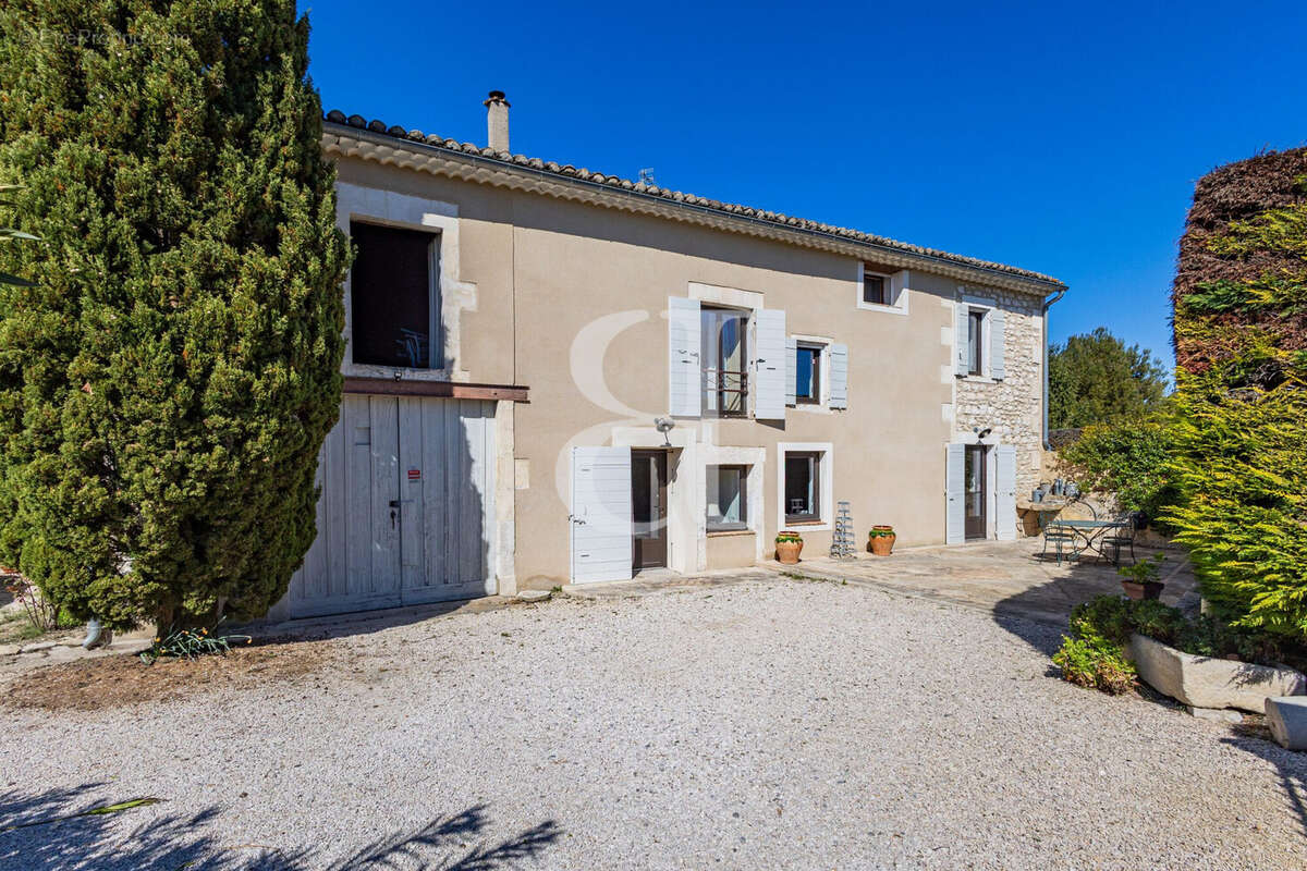 Maison à CABANNES