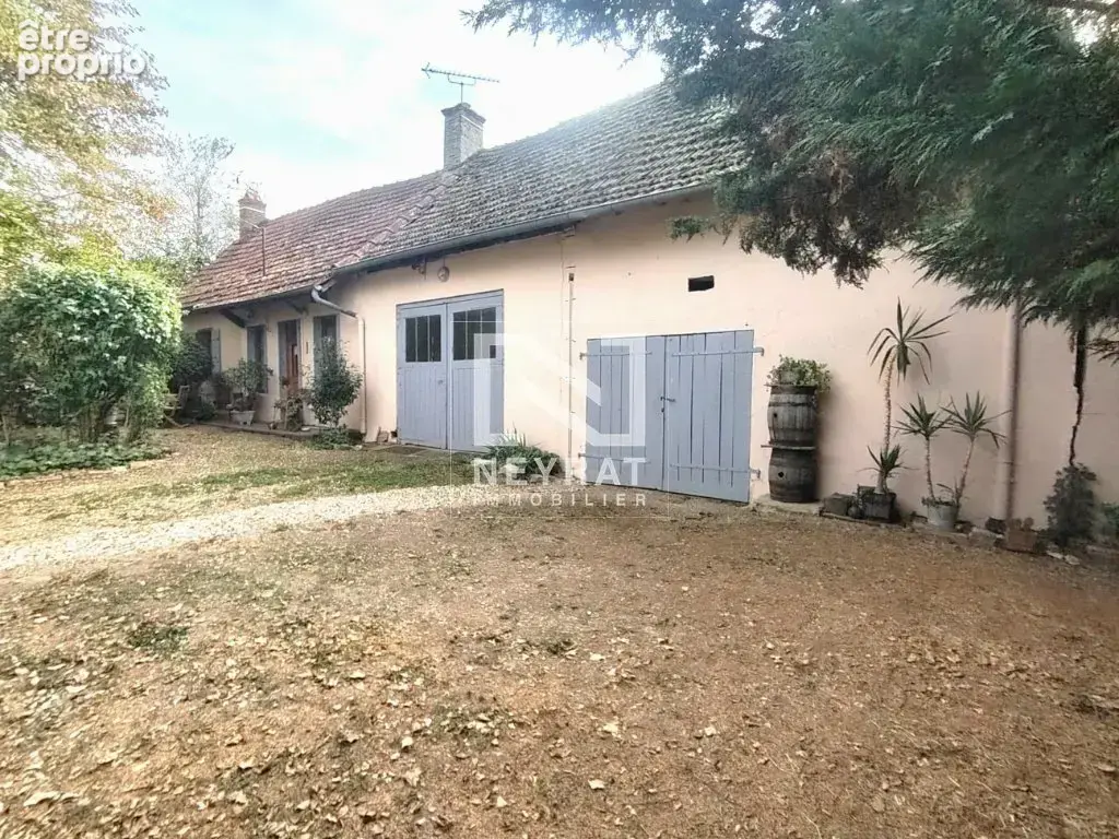 Maison à DAMEREY