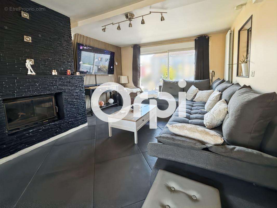 Maison à COUDEKERQUE-BRANCHE