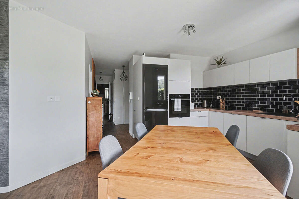 Appartement à SAINT-JEOIRE-PRIEURE