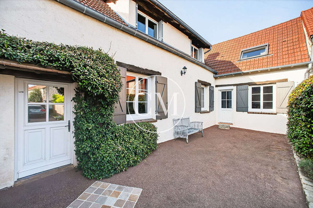 Maison à RAMBOUILLET