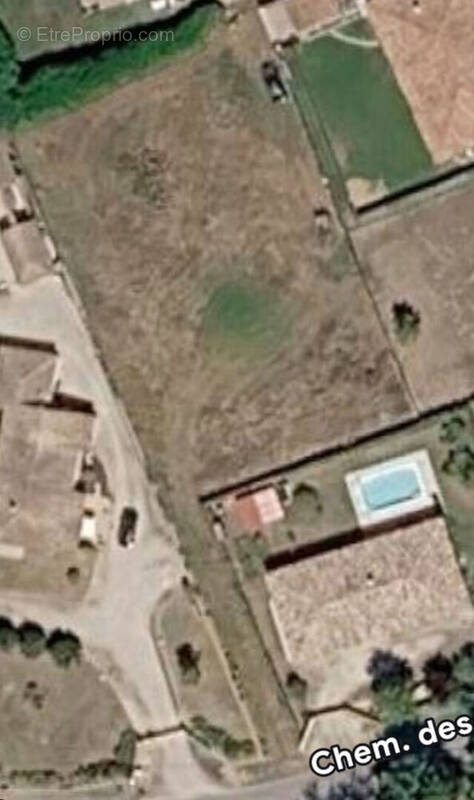Terrain à NEGREPELISSE