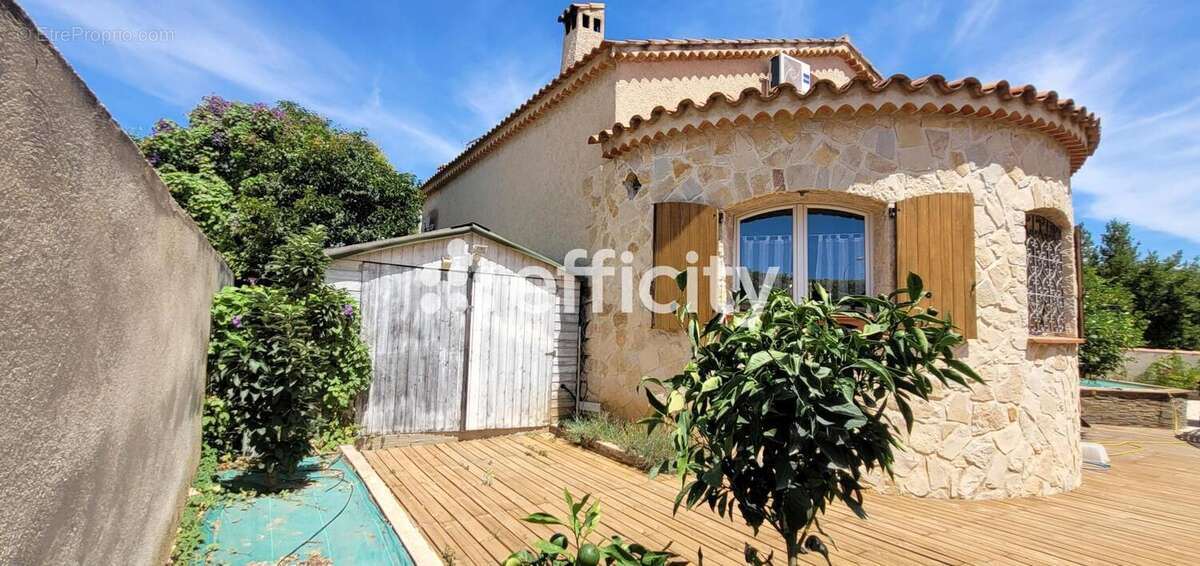 Maison 185 m² à Sanary-Sur-Mer  - photo 2