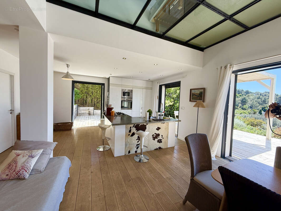 Maison à LA CROIX-VALMER