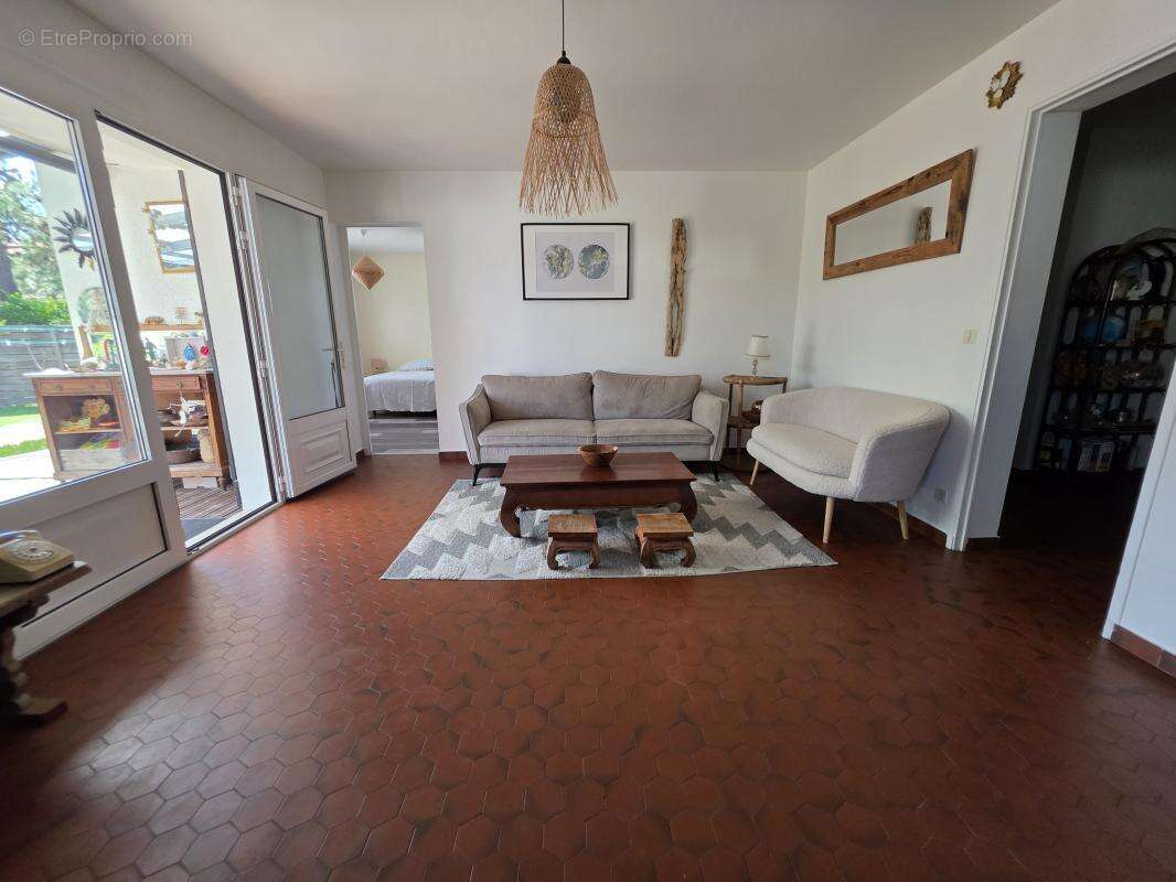 Maison 219 m² à Biscarrosse  - photo 7