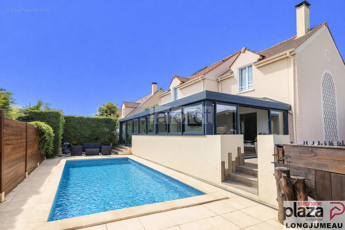 Maison à LONGJUMEAU