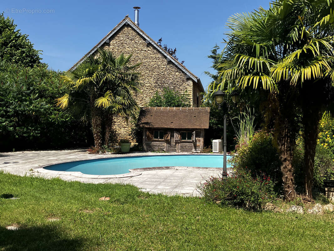 Maison à PACY-SUR-EURE