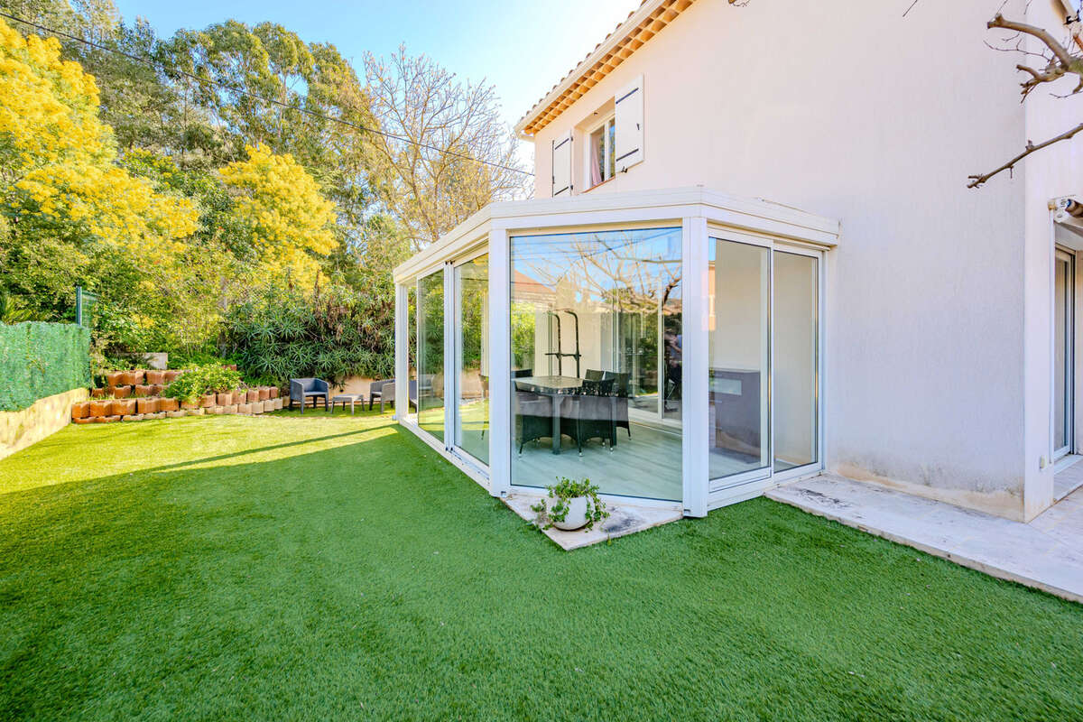 Maison à HYERES