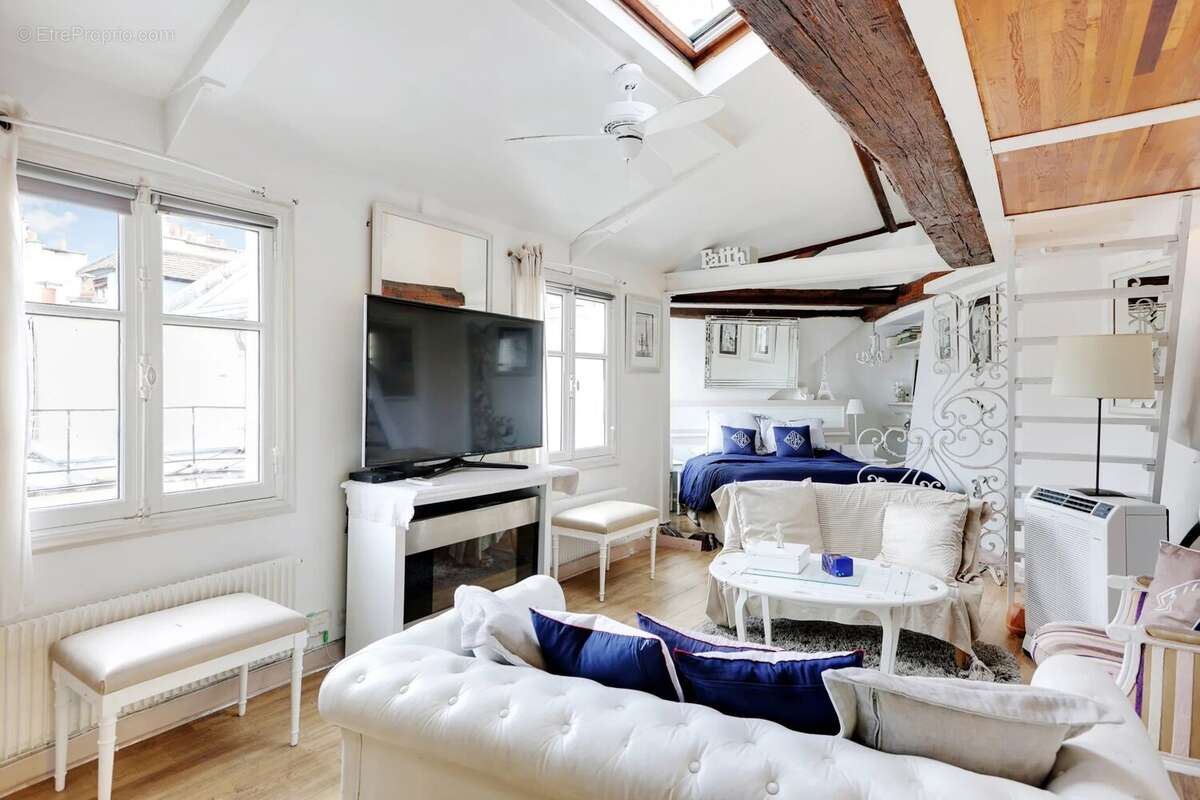 Appartement à PARIS-6E