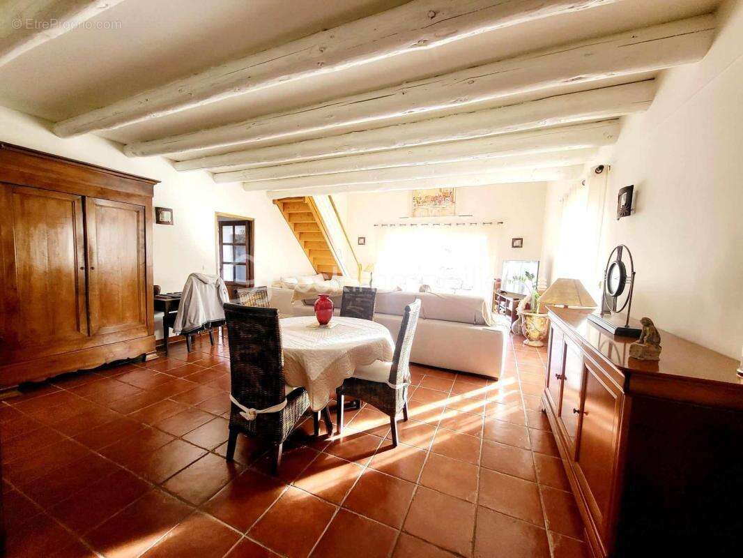 Maison provençale 155 m² Lachapelle sous Aubenas - photo 9