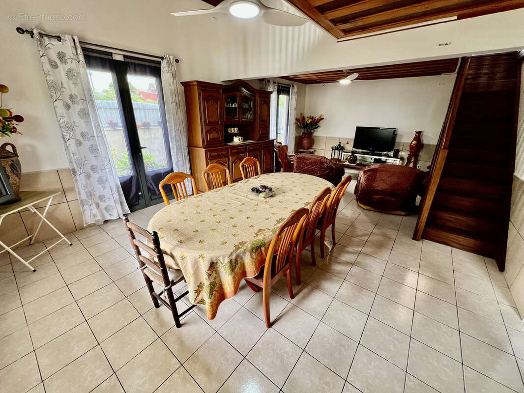 Maison à SAINT-JOSEPH