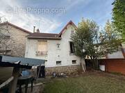 Maison à VILLENEUVE-LE-ROI