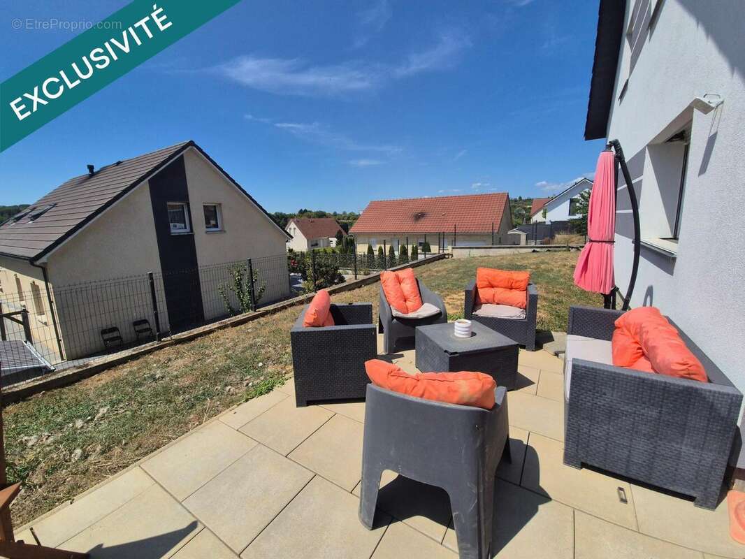 Maison 150 m² à Perouse  - photo 4