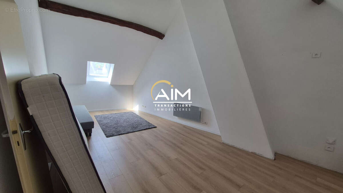 Appartement à BLERE