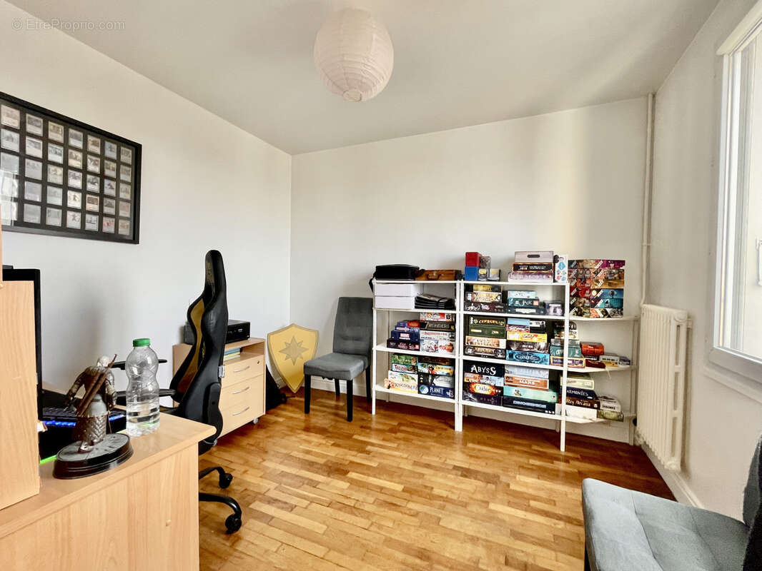 Appartement à MONDEVILLE