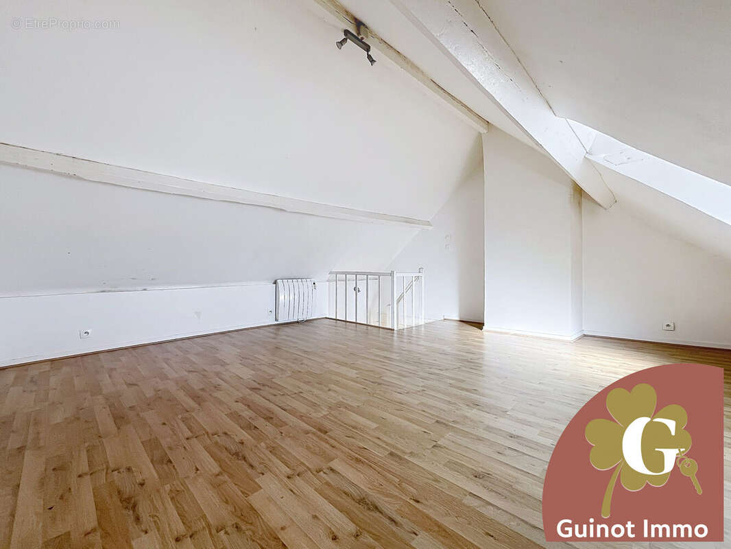 Maison à LILLEBONNE