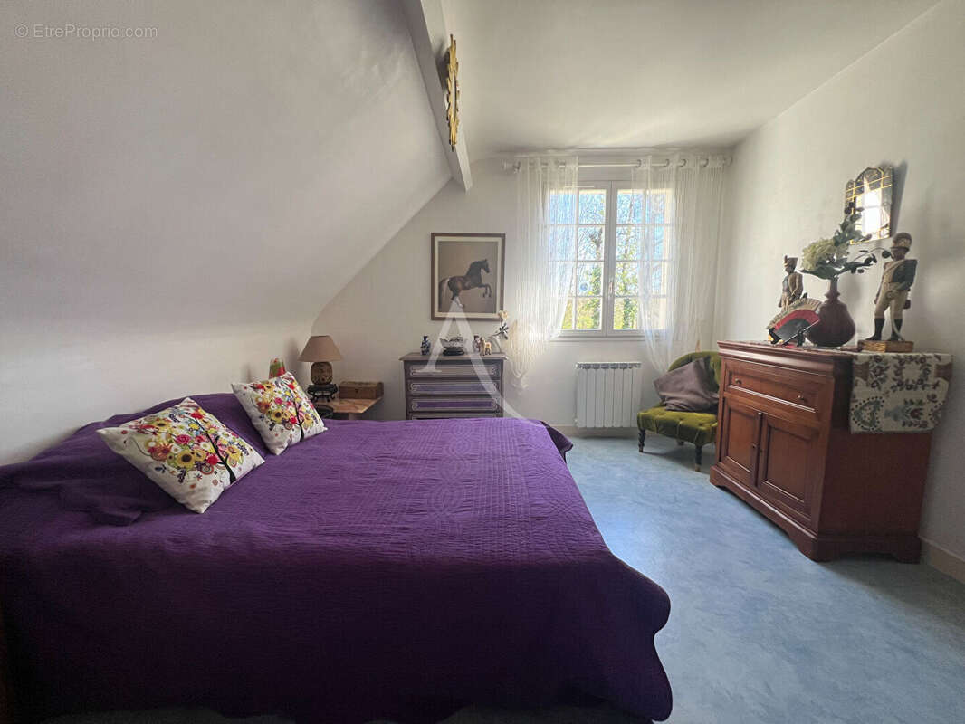 Maison Saint Julien De Chedon - 166 m² - photo 11