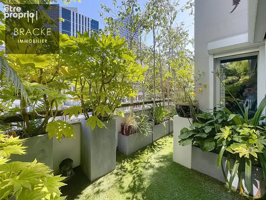 Appartement  TERRASSE - COURBEVOIE - 4/5 pièces - 93,30 m² - photo 5