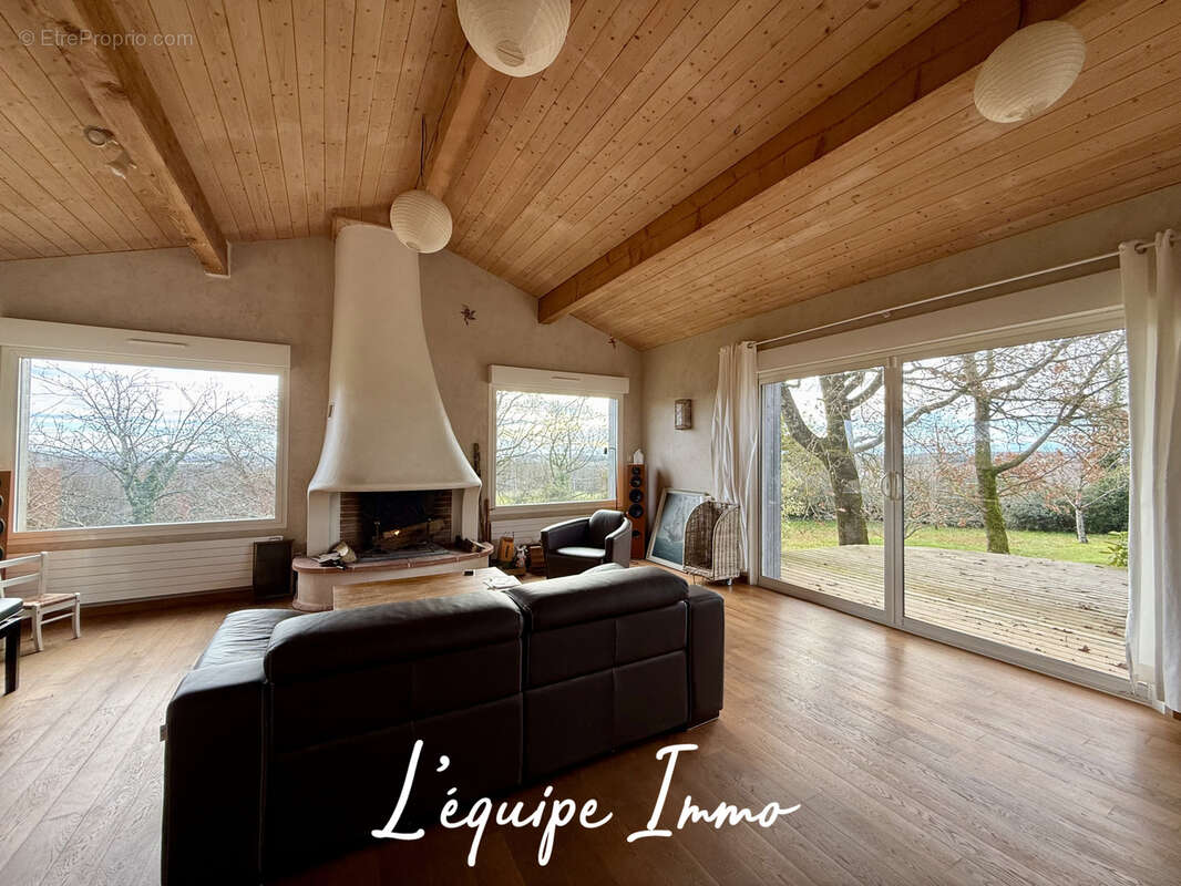 Maison à LIAS