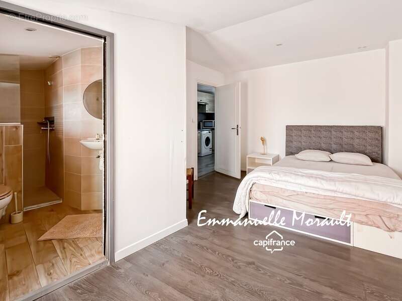 Appartement à vendre 2 pièces BAGNOLS EN FORET (83) - photo 13