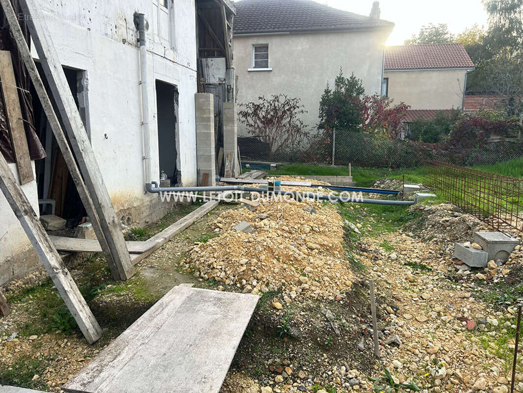 Maison à MARSAC-SUR-L&#039;ISLE