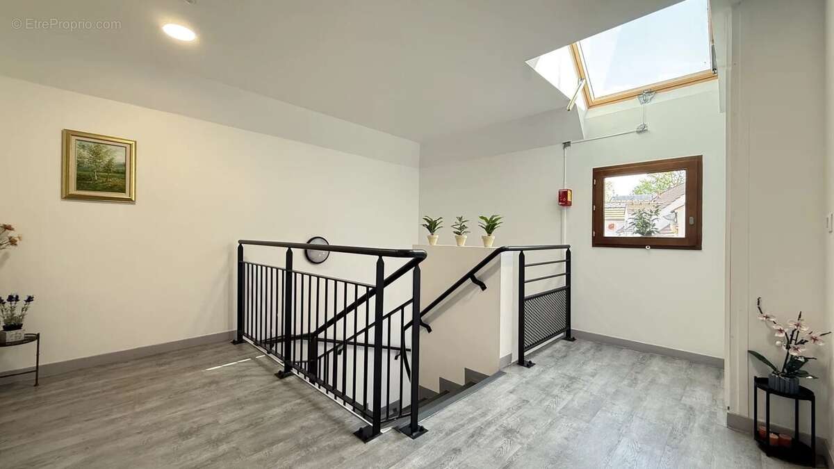Appartement à MAFFLIERS