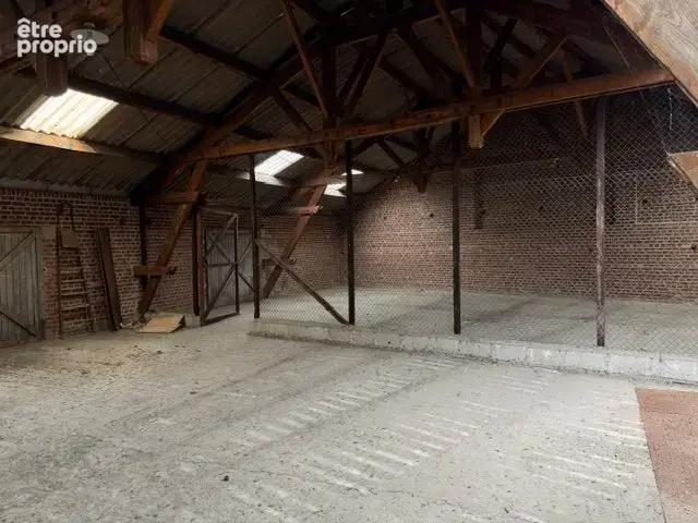 Commerce 722 m² à vendre à Tergnier (02700) - photo 3