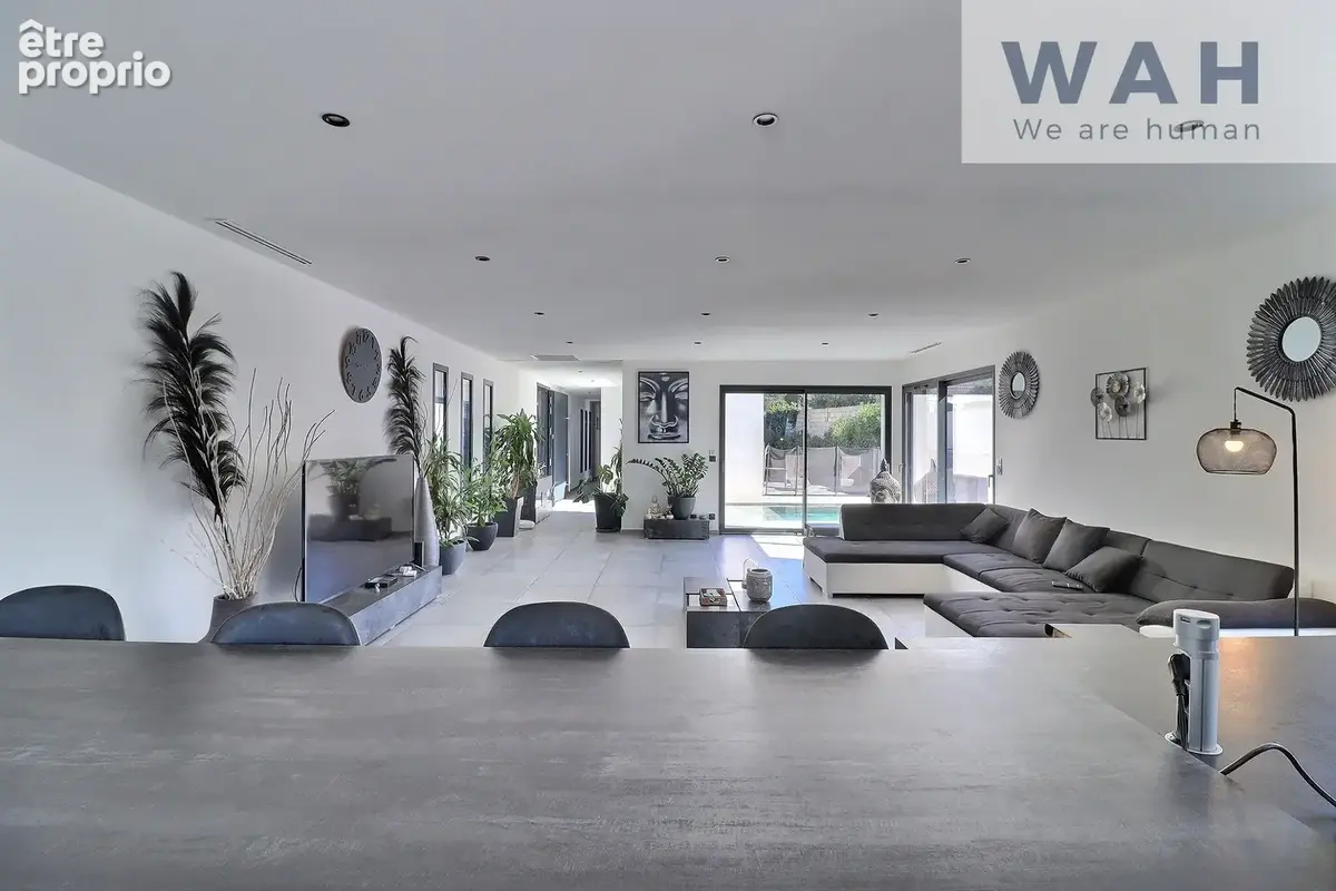 VENTE VILLA 6P 162 m2 avec piscine à Beauvoisin 30640 - photo 7