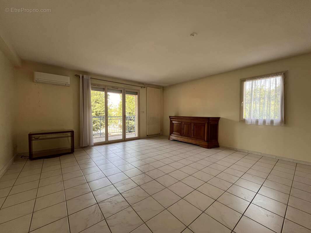 Appartement hyper centre jassans - photo 5