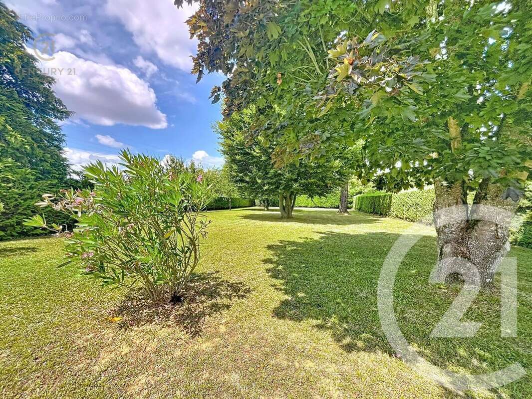 Maison à SAINT-SORLIN-EN-VALLOIRE