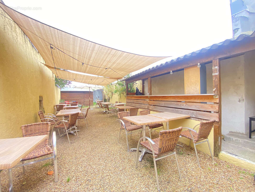 Appartement à LOUERRE