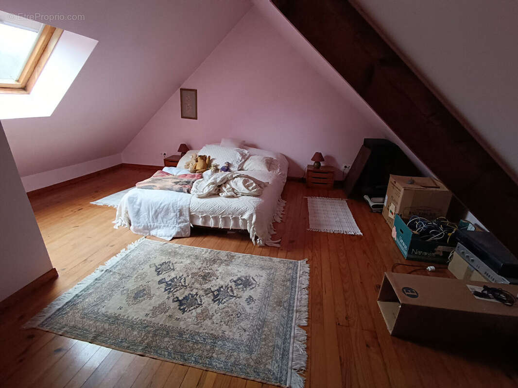 Maison à LESCOUET-GOUAREC