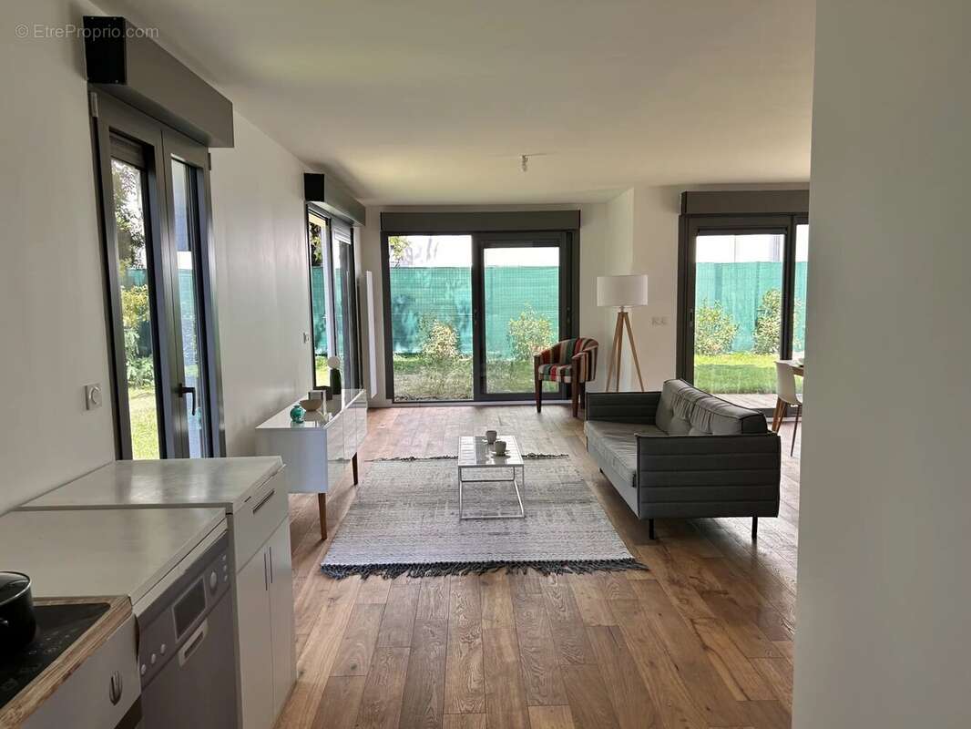 Maison à ASNIERES-SUR-SEINE
