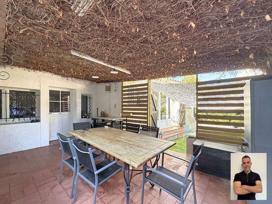 Maison à SAUSSET-LES-PINS