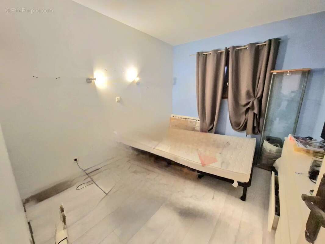 Maison à SAINT-MARTIN-DU-TILLEUL