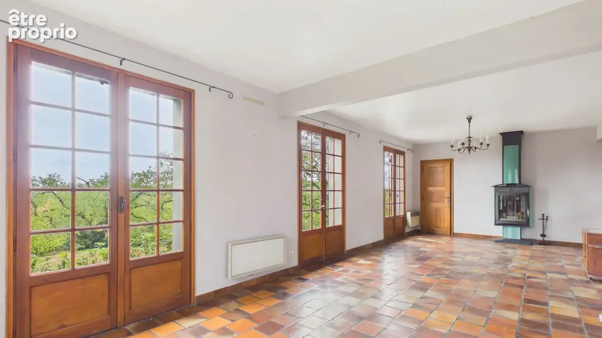 Maison avec vue dégagée à proximité immédiate de Martel - photo 4