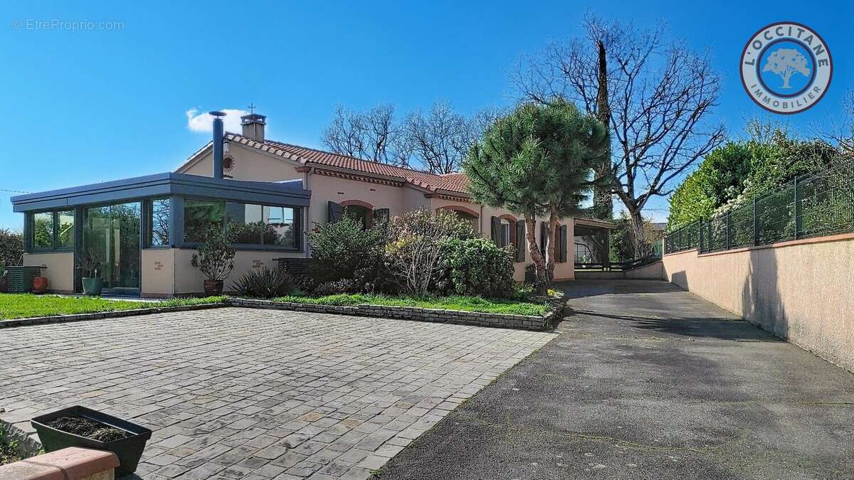 Maison à FONTENILLES