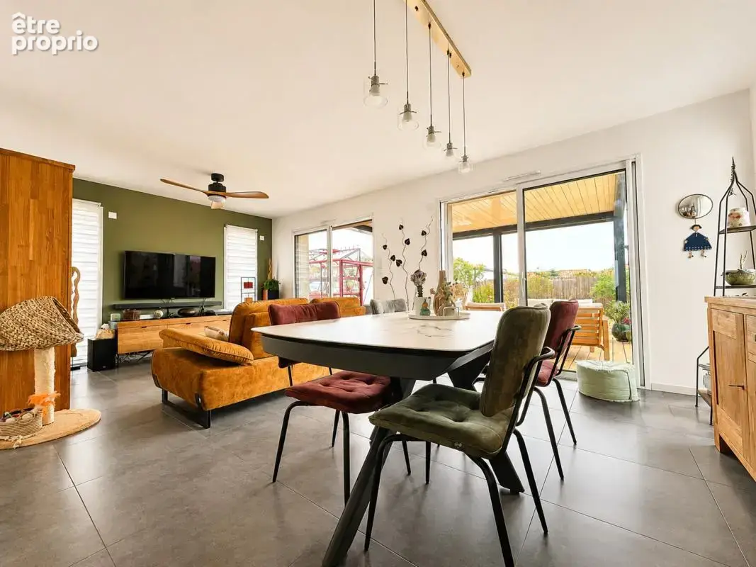 Maison 95 m² à Talmont-Saint-Hilaire  - photo 2