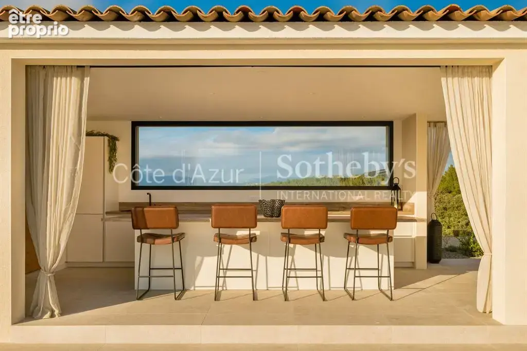 Mougins, villa de prestige avec vue panoramique, piscine, maison d'amis et parc privé - photo 4