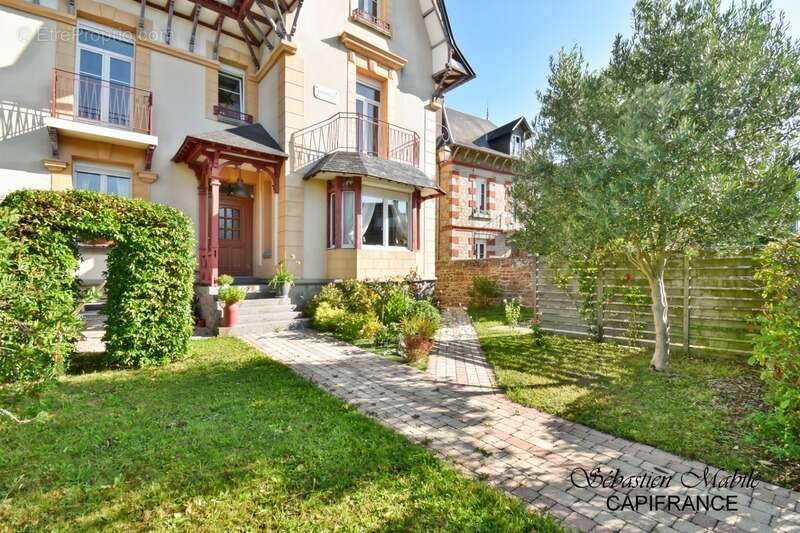 Maison à PONTORSON