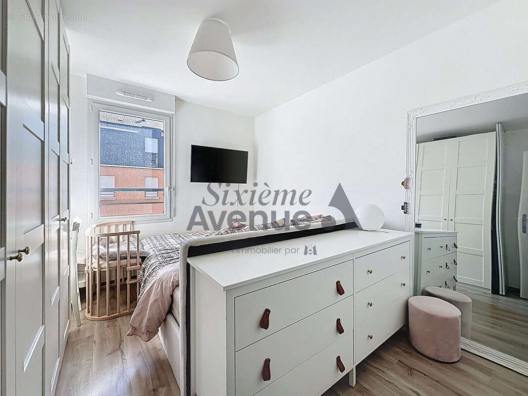 Appartement à EMERAINVILLE